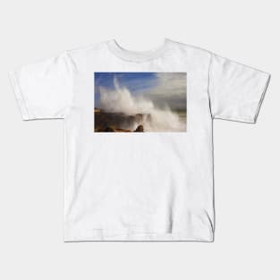 falling water Kids T-Shirt